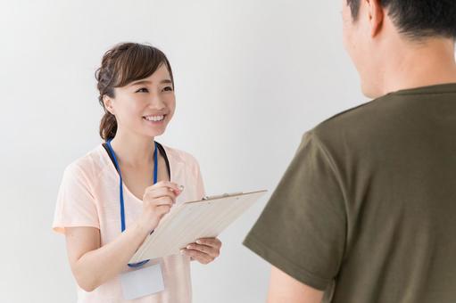 姿勢の問題は、一人では判断しにくいこともあります。